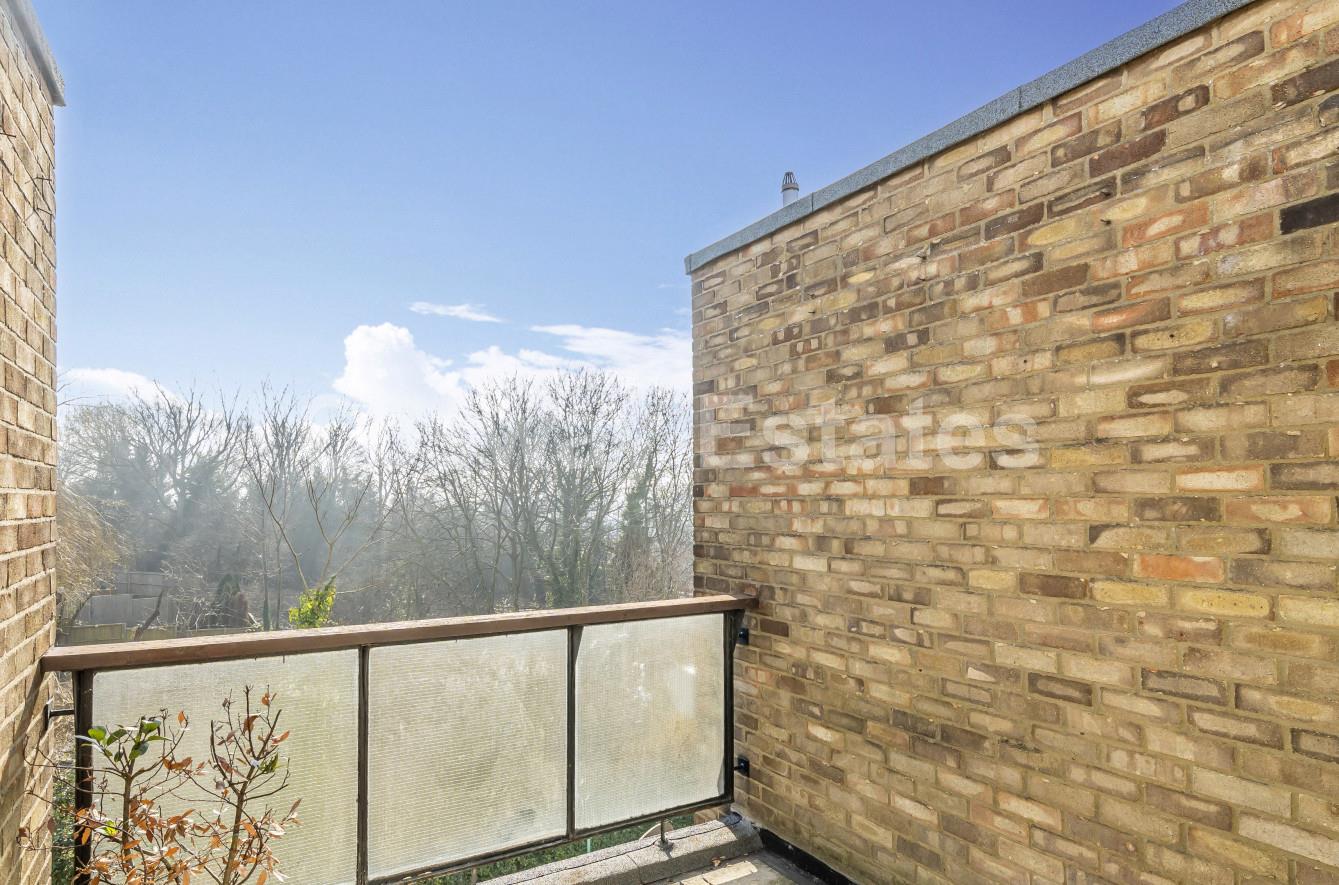 The Rise, Mill Hill